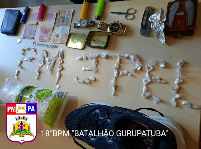 Polícia Militar faz prisão de dois homens com mais de 40 papelotes de drogas na cidade de Prainha